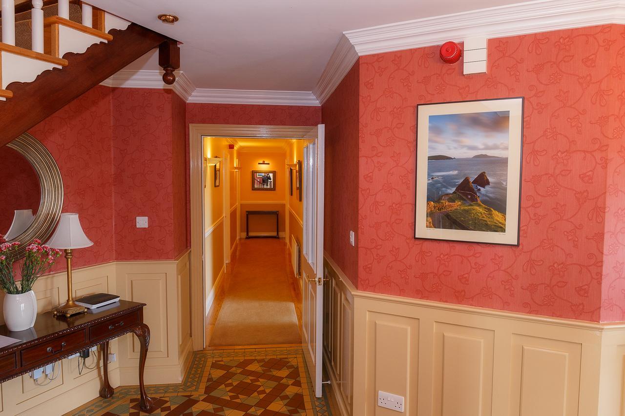 Tower View Hotell Dingle Eksteriør bilde
